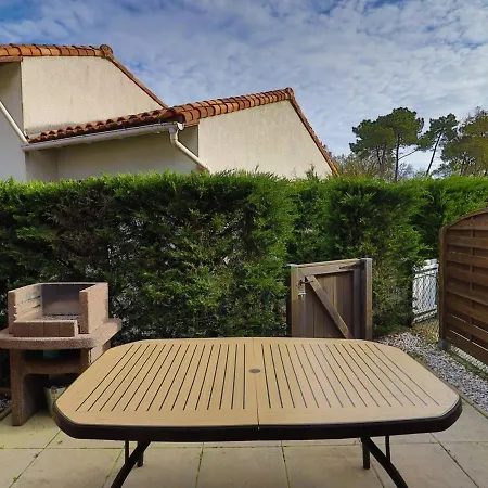Vakantiehuis Maison Aux Mathes Avec Piscine, 4 Couchages - Fr-1-738-20
